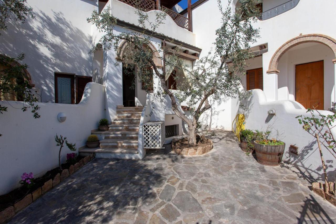 Casa Antonella Apartment Orosei Bagian luar foto